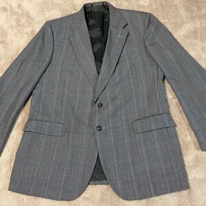 Men’s 44L Grey Suitcoat